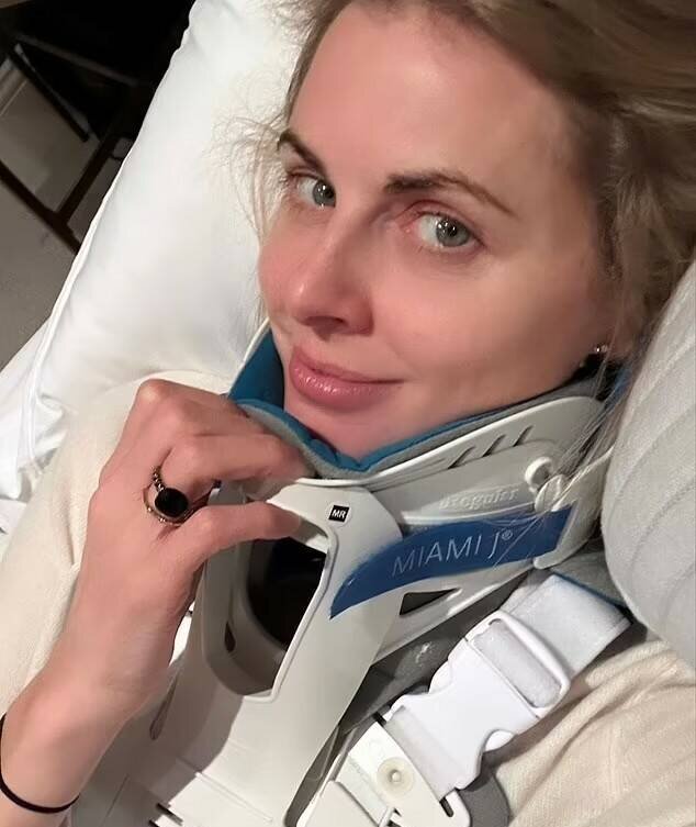    Актриса снялась в больницеСоцсети Донны Эйр
