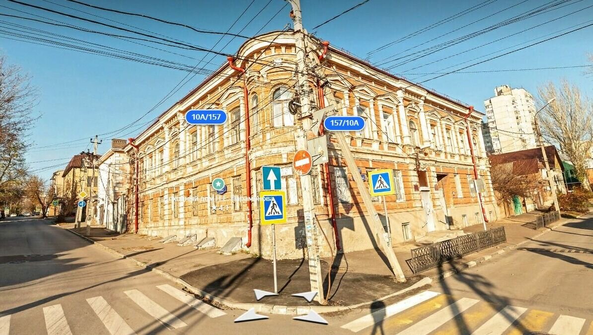     В Ростове после ремонта Доходного дома Николая Парамонова собираются открыть «Информационно-методический центр образования», об этом сообщил глава городской администрации Алексей Логвиненко.