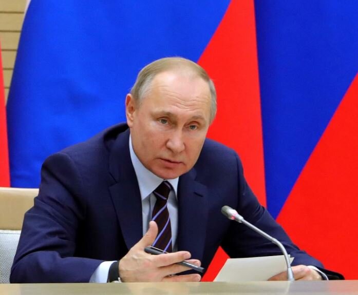 Путин считает важным контроль за ценами. А народ считает важным снижение цен, но президент не слышит