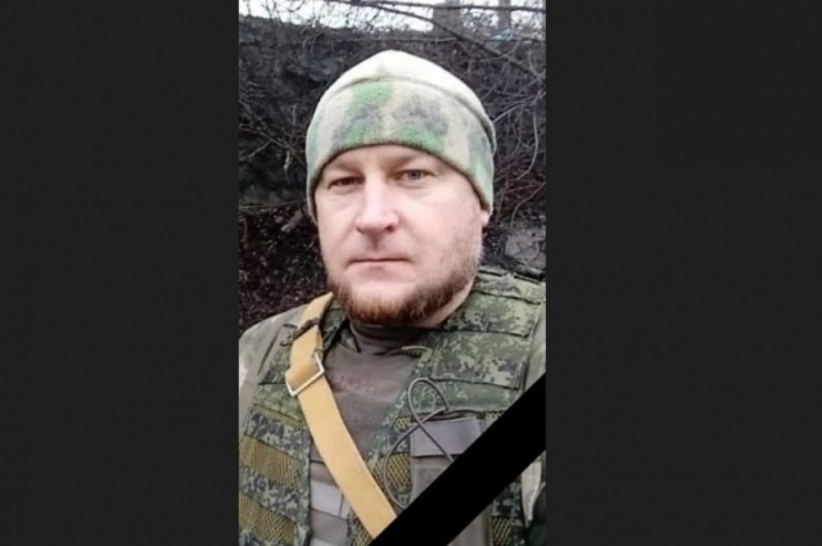    В Курманаевском районе простились с погибшим в СВО Владимиром Кузяевым.