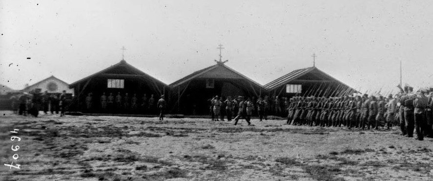 и "решка" лагеря (причем не самая неприглядная) 