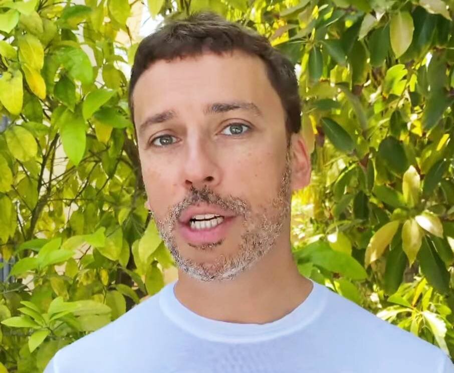    Так выглядел Максим Галкин летов 2022 года в ИзраилеСоцсети