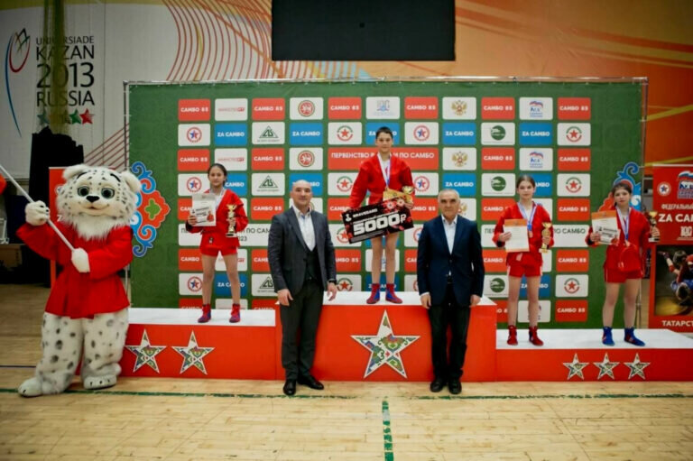    Самбистки Оренбургской области вошли в число призеров первенства России Кристина Просвиркина