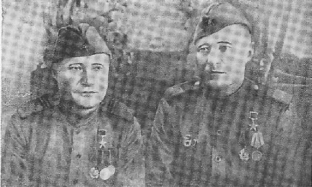 Братья Луканины. Источник фото: https://myhistory.mirtesen.ru/blog/43398675743/BRATYA-LUKANINYI.-PO-CHISLU-UNICHTOZHENNYIH-TANKOV-ONI-VOZGLAVLY