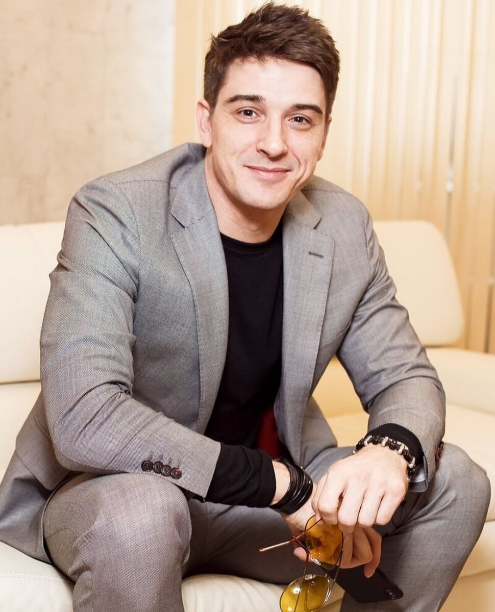 Станислав Бондаренко. Красив как Аполлон. Кто жена многодетного отца ...