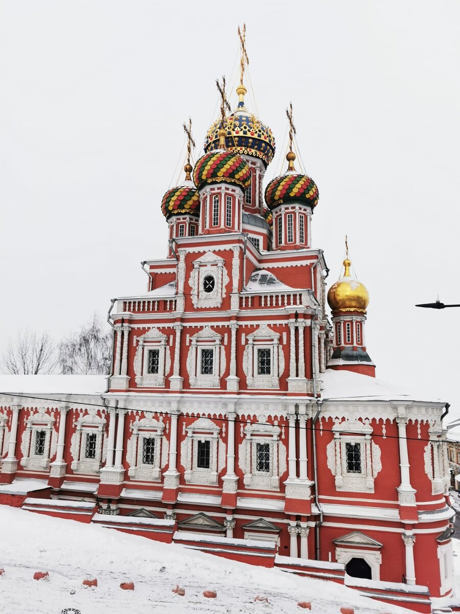 Рождественская (Строгановская) церковь. Тайны самого красивой церкви Нижнего  Новгорода! | Путешествуя налегке! | Дзен