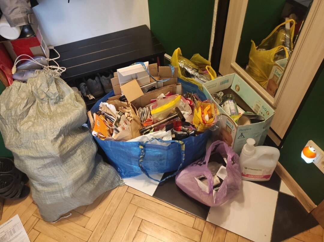 Сырье перед отправкой ) все трательно "упресовано".