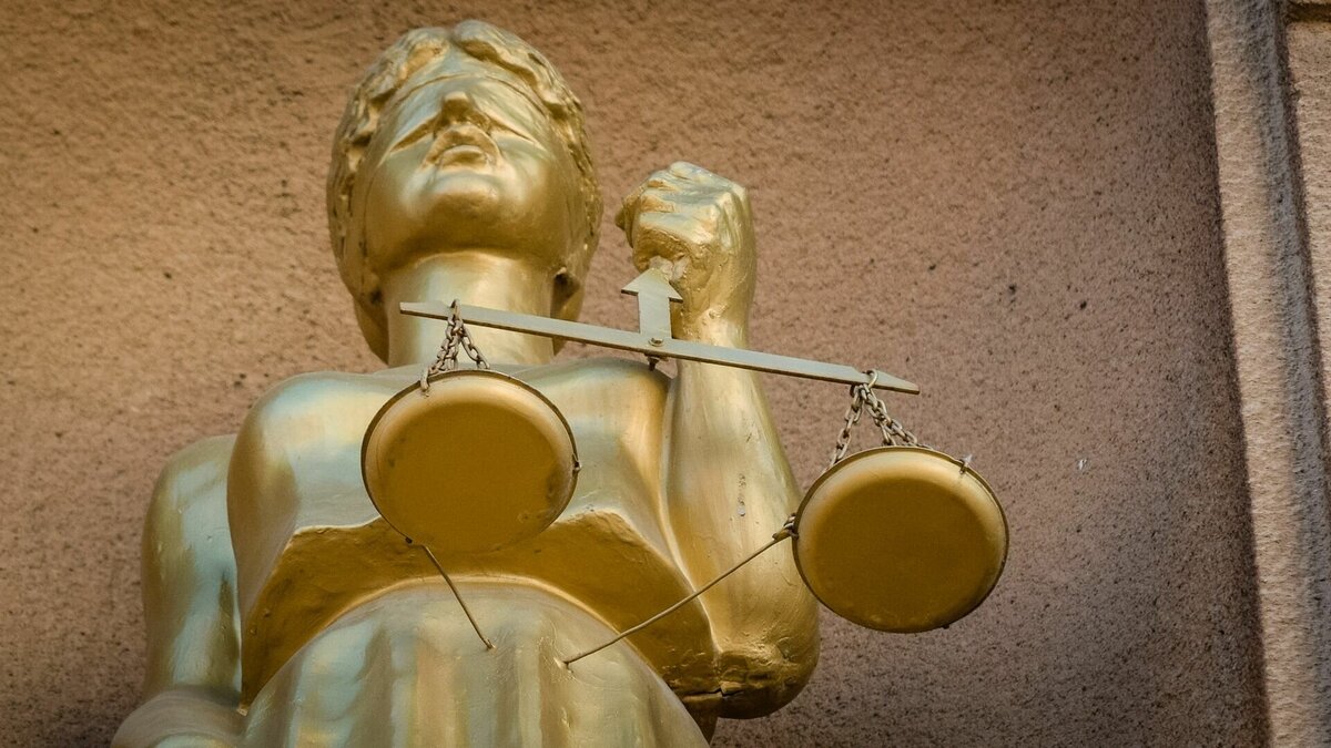     «Омградострой» задолжал Налоговой службе.