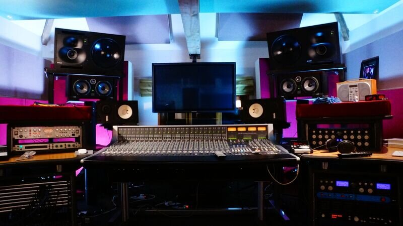  профессиональная студия 