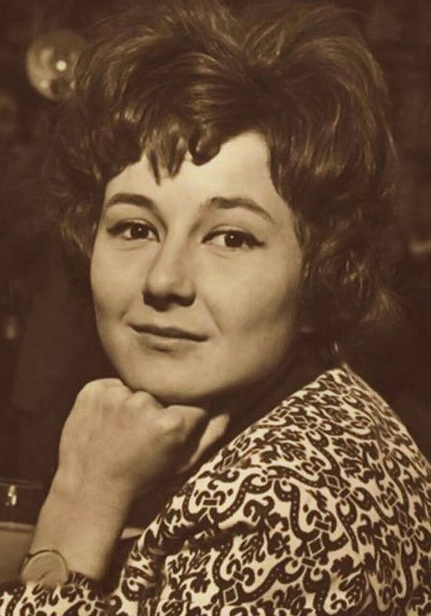    Настоящая фамилия актрисы - Андриканис. Фото: kino-teatr.ru