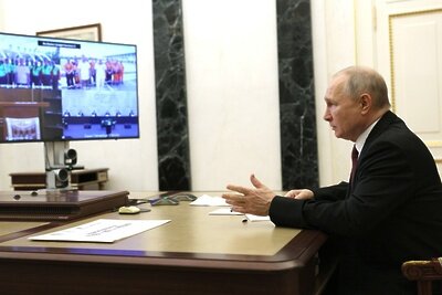    Владимир Путин открыл автомобильные дороги в Ростовской области и Краснодарском крае © Сайт президента России