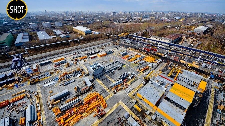     Пришлось оцеплять территорию и вызывать сапёров.