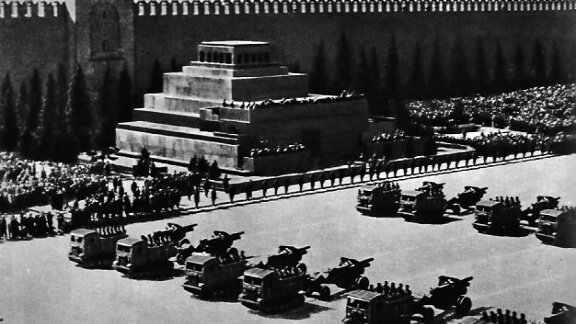 Парад 1 мая 1941 года