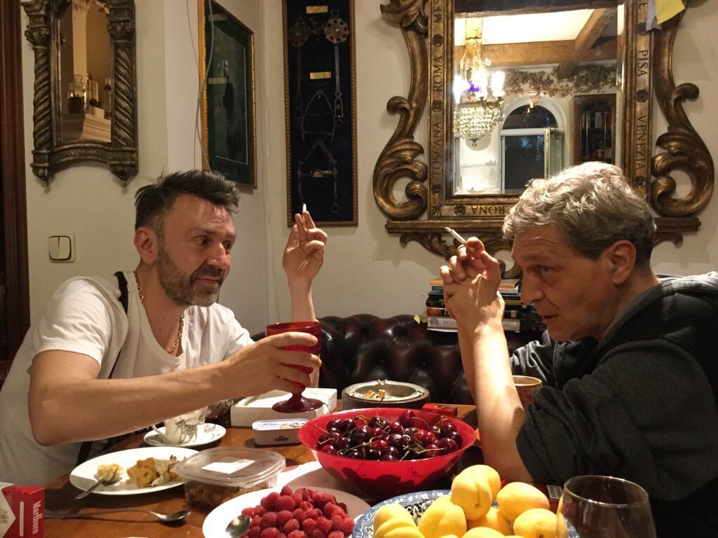 Невзоров где сейчас живет. Невзоров друзья. Александр Невзоров и Шнуров. Невзоров Курпатов Шнуров. Шнуров Сергей и Невзоров