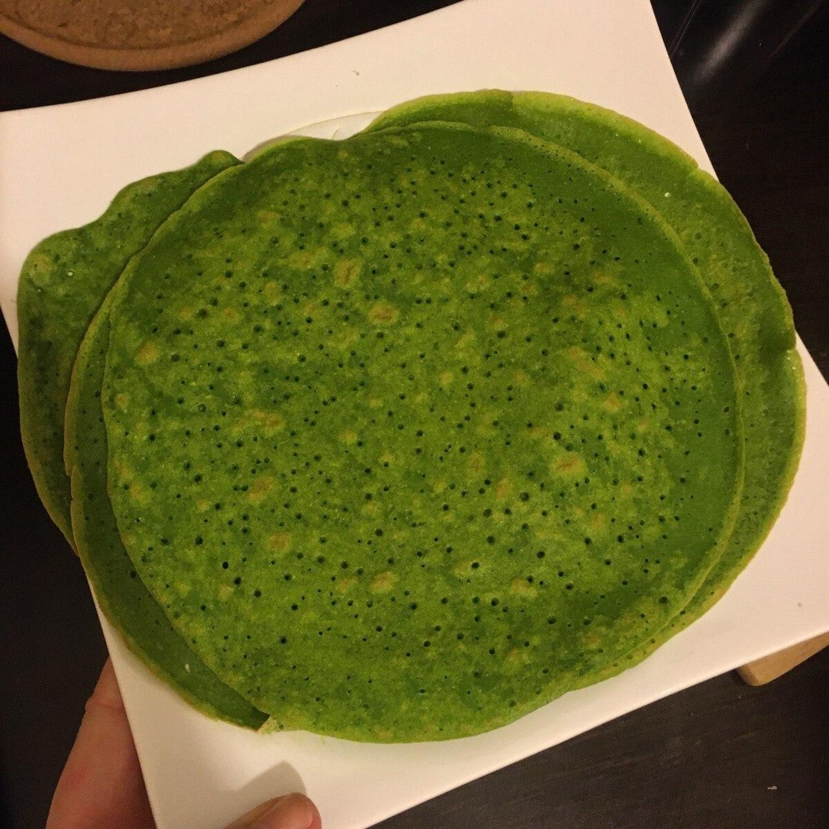 получаются такие лепешки, похожие на блины (фото автора)