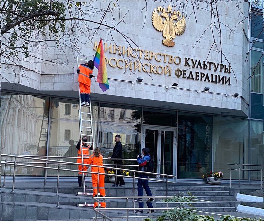 Свободу ребятам!!!  