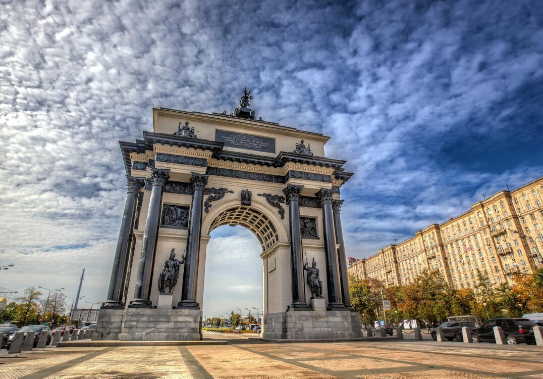 Виды и достопримечательности