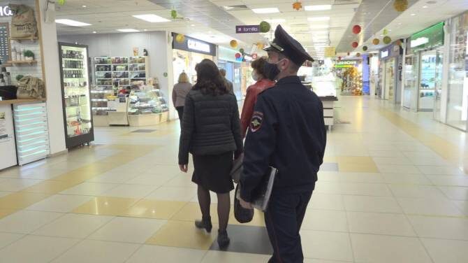 Рейды по выявлению «безмасочников» проходят в Брянске каждый день