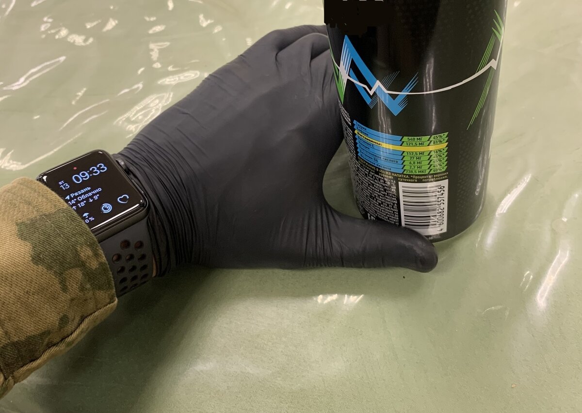 Вот так это чудо выглядит на руке