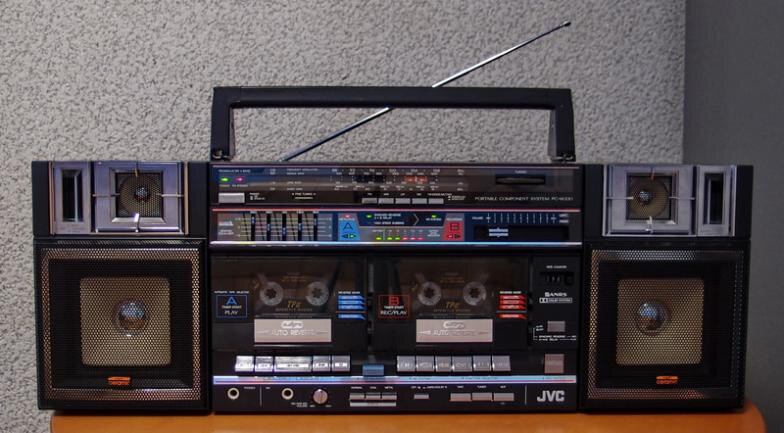 Магнитола Sony CFS-WV900. Последний топ от Sony и конкурент Sharp WF ...