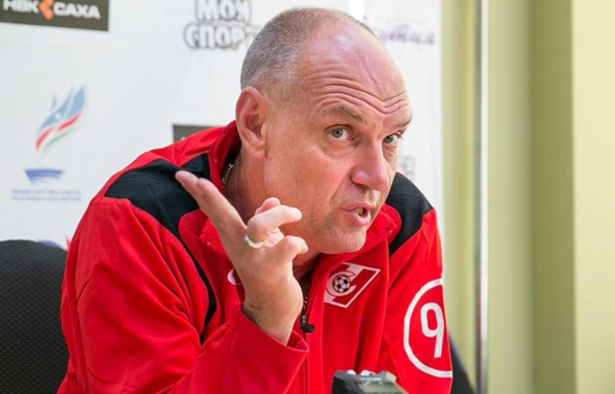 Александр Бубнов