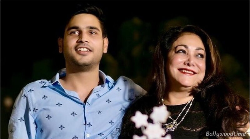 Тина Муним с младшим сыном Джаем Аншулом (24 года)