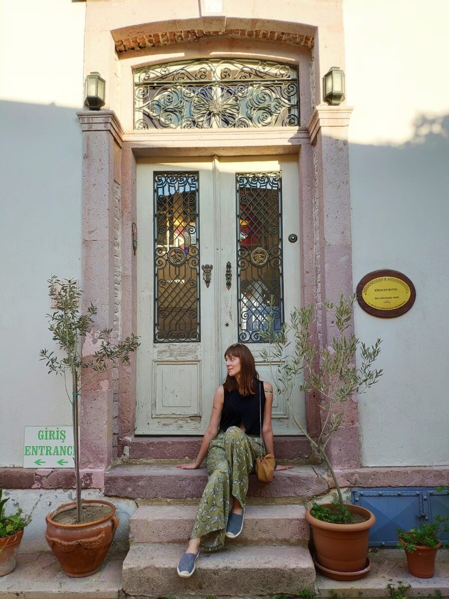 Стопятьсот фотографий вам обеспечено 