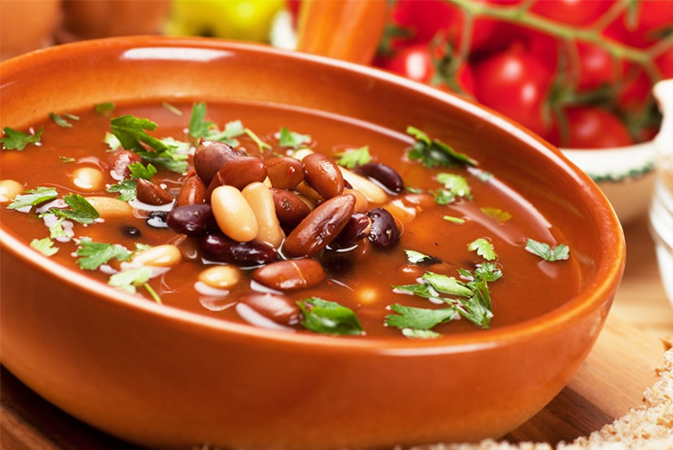Простой мясной суп с приправой из томатов и чеснока рецепт – Русская кухня: Супы. «Еда»