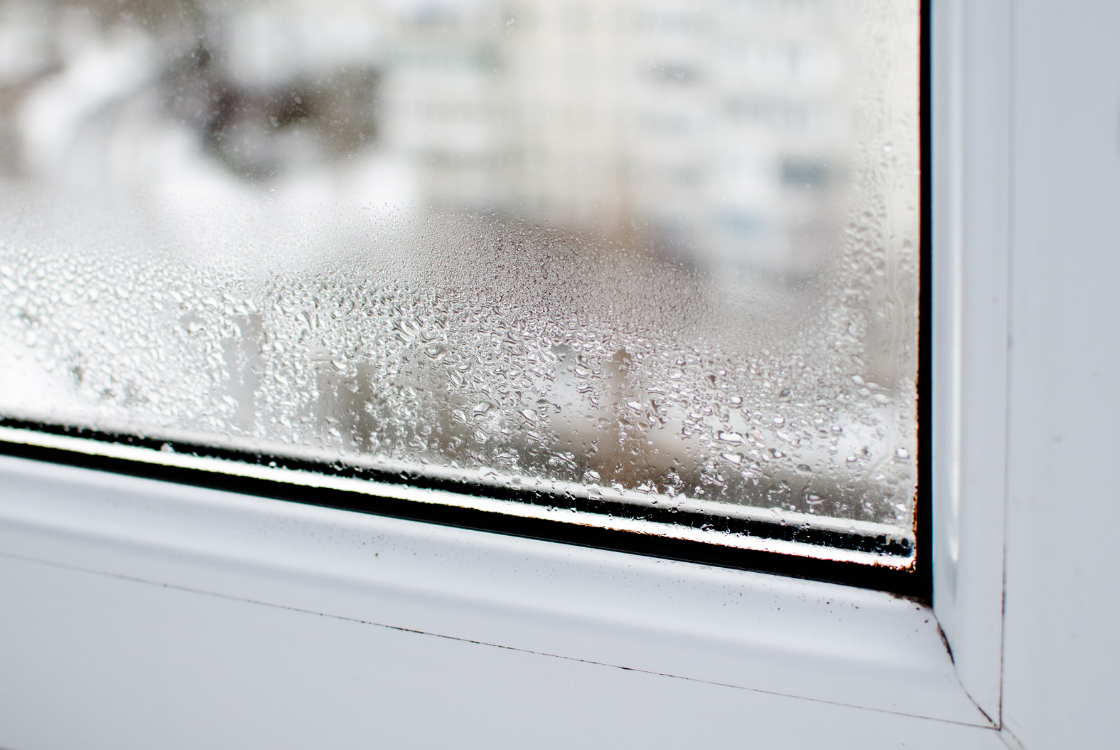 Конденсат на стекле. Источник: фото из архива клиента