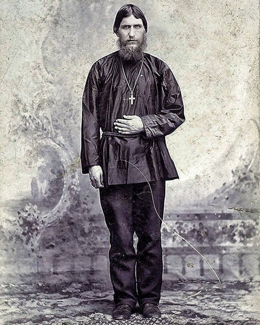 молодой Распутин  в  1903 году в Казани