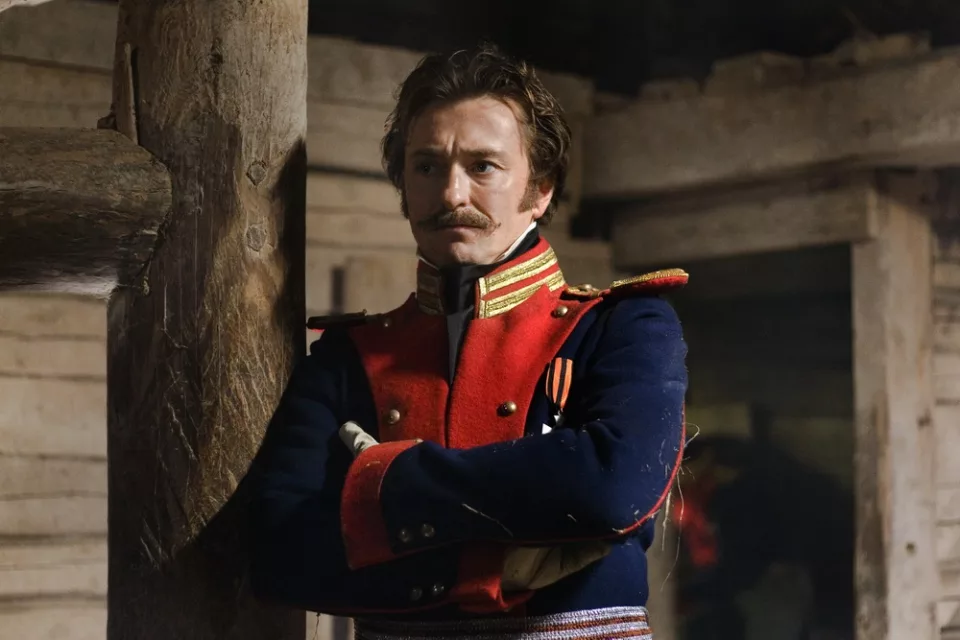 Кадр из фильма "1812". Адрес изображения: https://yandex.ru/images/search?from=tabbar&text=1812%20фильм%20&pos=3&img_url=https%3A%2F%2Fmedia.kg-portal.ru%2Fimages%2F1812ulanskajaballada%2F1812ulanskajaballada_2.jpg&rpt=simage