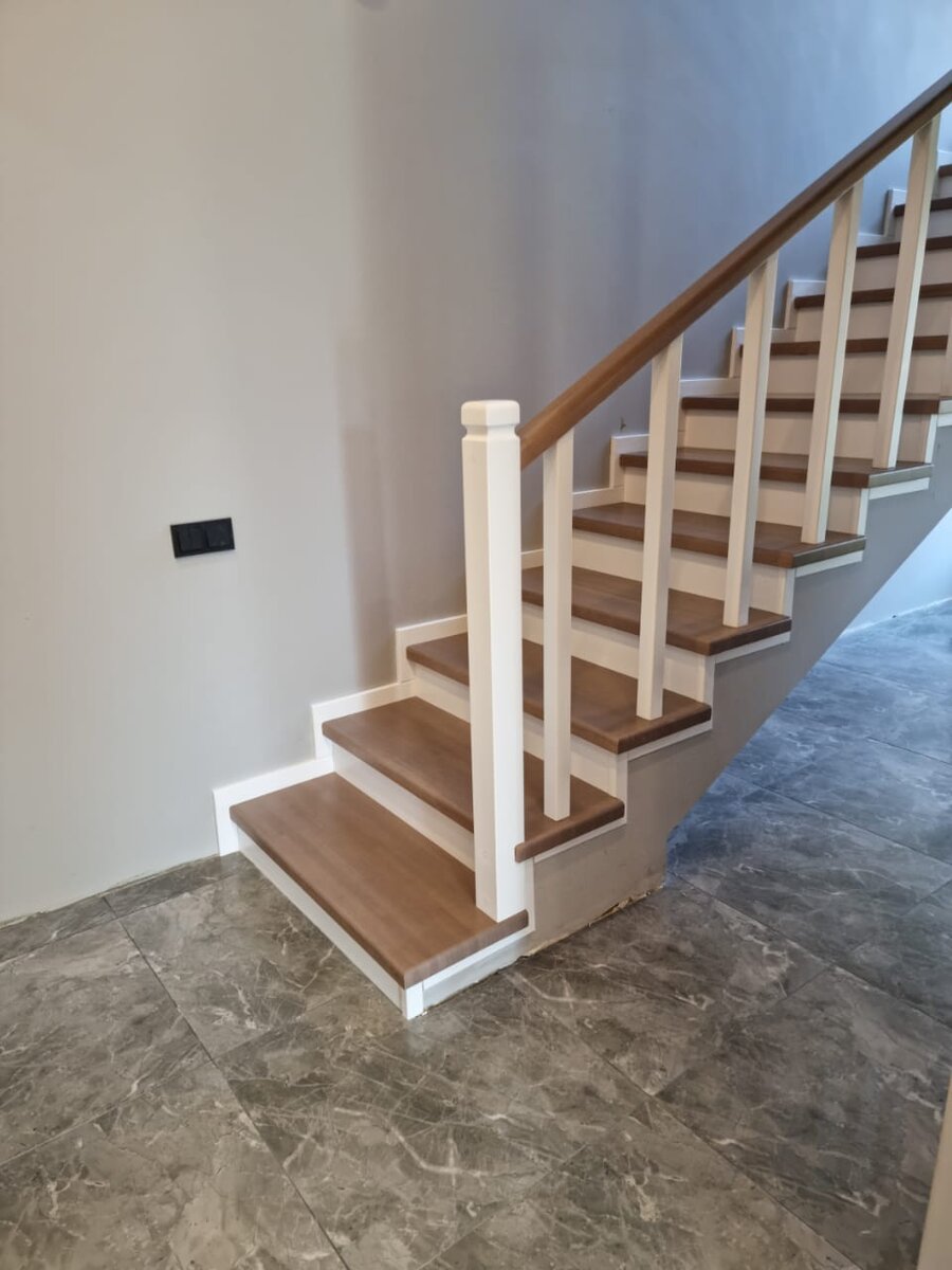 деревянная лестница Sun Stairs