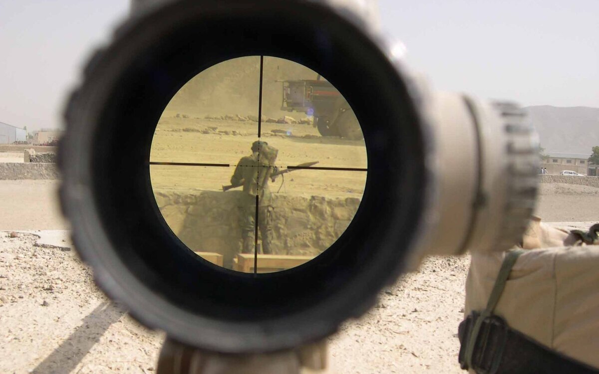 Боевик в прицеле снайпера (фильм)