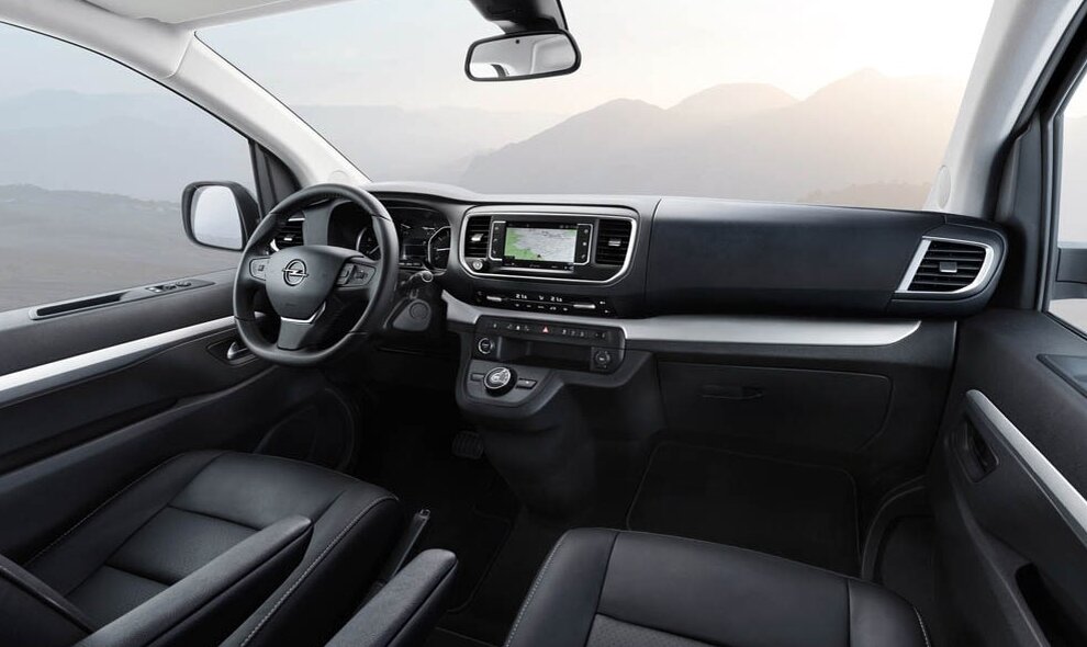 Opel Zafira Life 2021 - салон