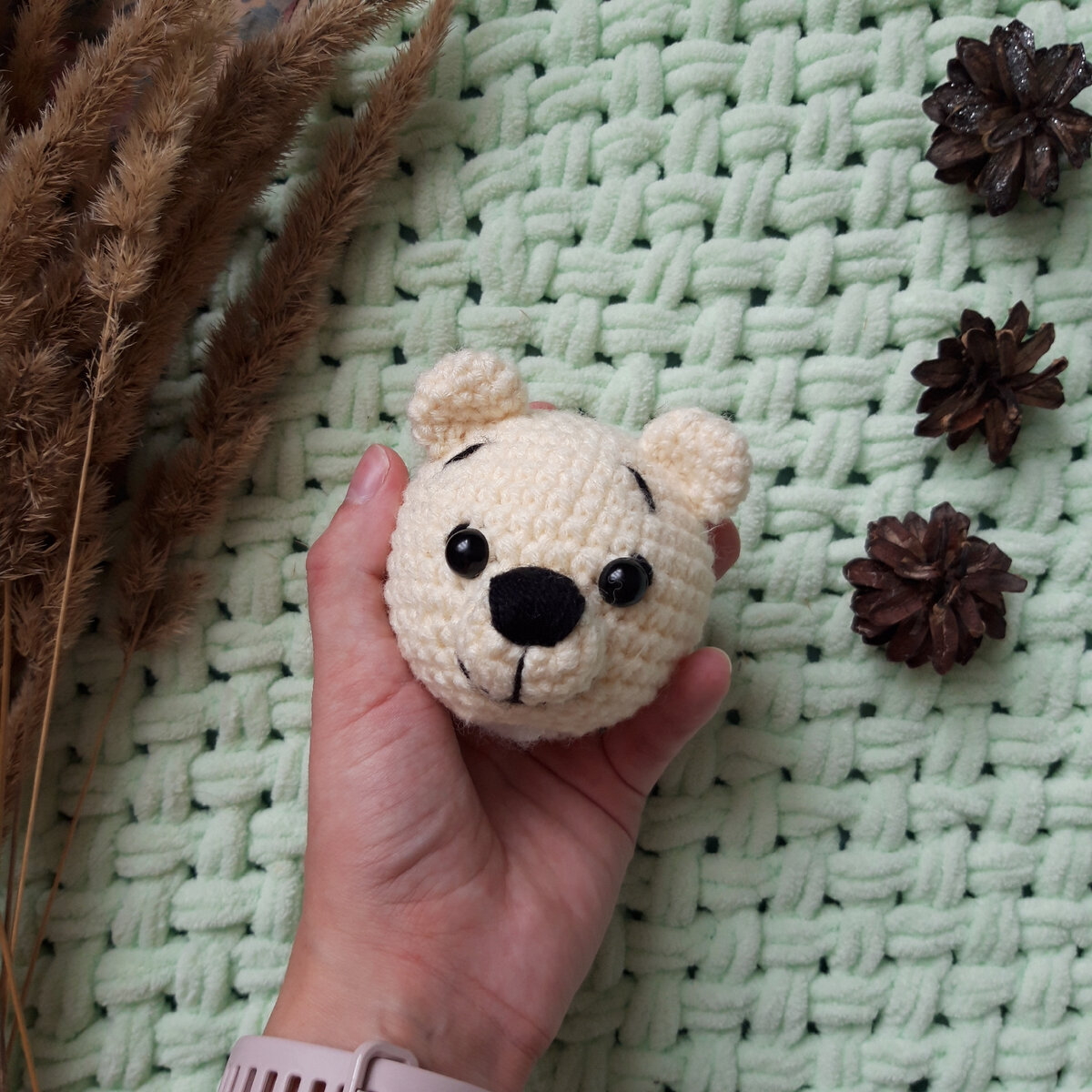 Вязаная игрушка в процессе