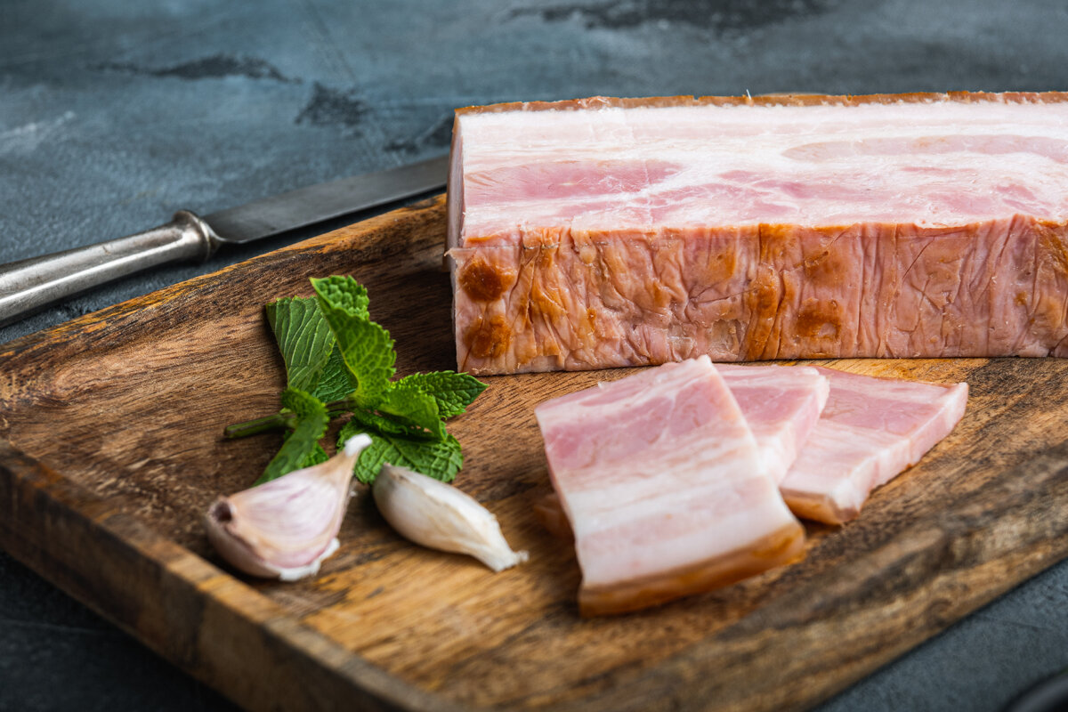 В меру сало полезно