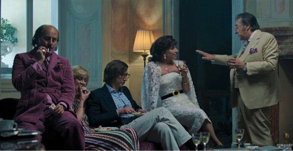 Кадр из фильма ""Дом Gucci". Источник: imdb.com 