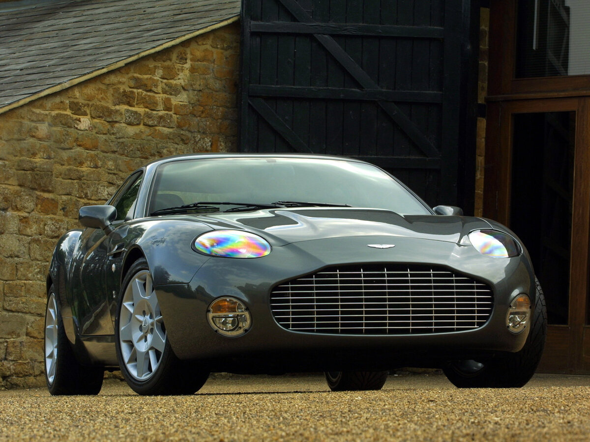 Aston Martin DB7 Zagato [источник: https://drive-boom.ru]