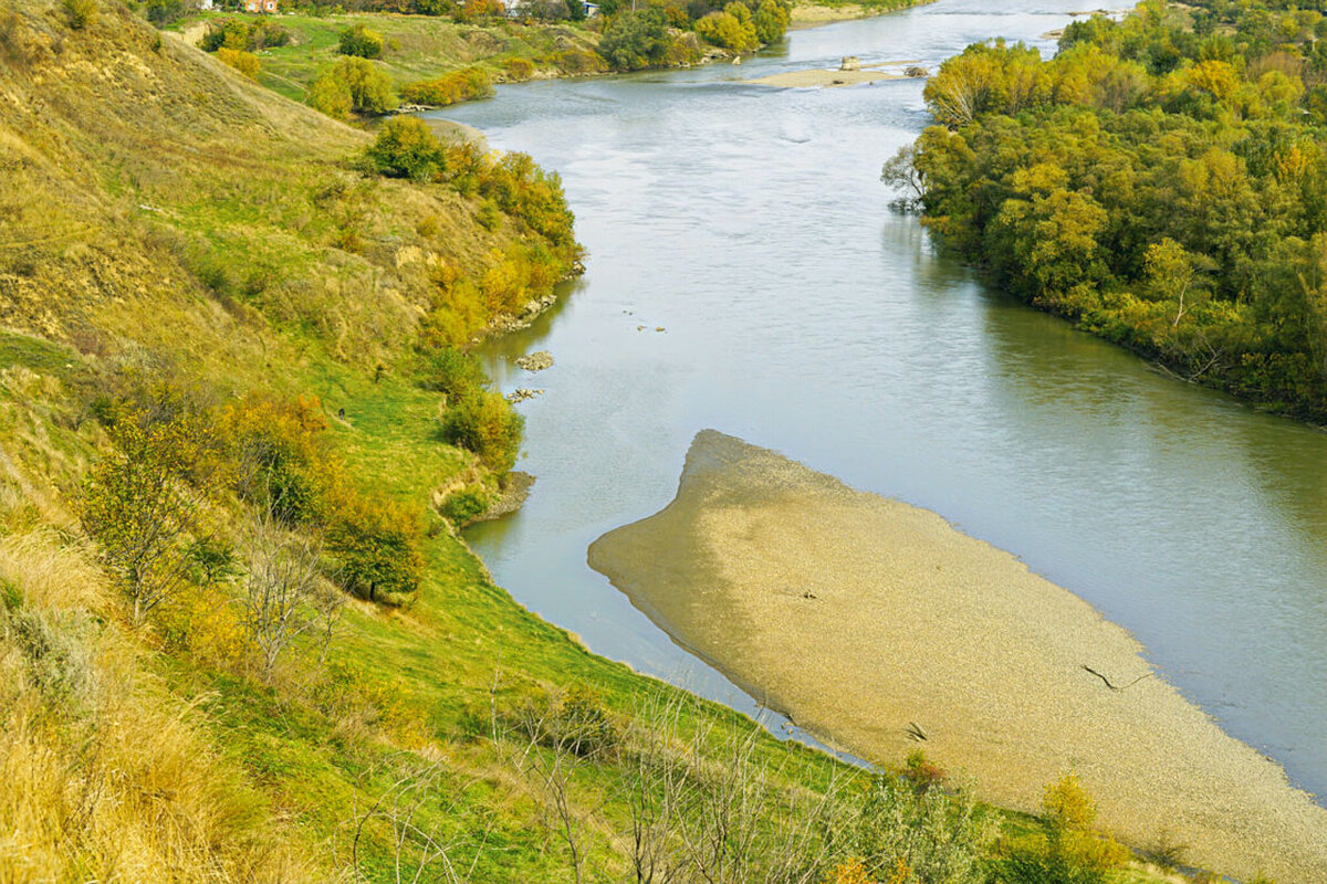 На байдарках по реке Кубань