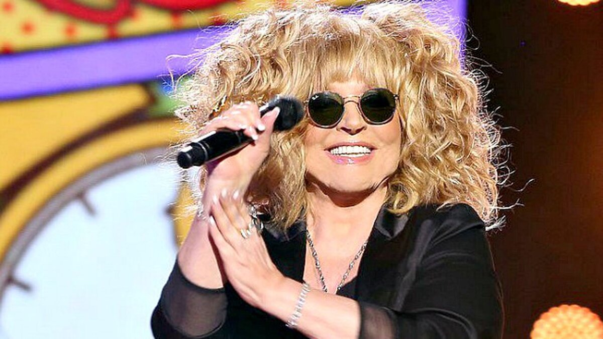 А. Пугачева.