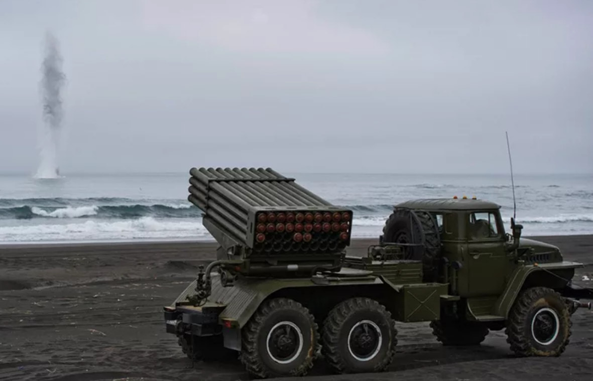 Авто береговой. БМ-21 град. БМ-21пд дамба. Бомбометный комплекс ДП-62 «дамба». Урал БМ 21 град.