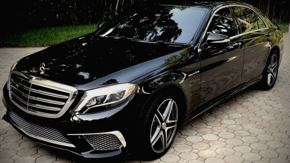 5 mb s. Мерседес Бенц s222. Mercedes-Benz w222. Mercedes Benz s class w222. Mercedes Benz s class 222.