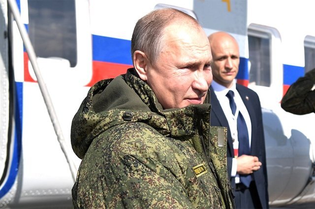    Что делал Путин в зоне спецоперации?