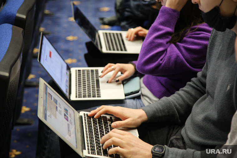    Госдума ограничит доступ к определенному контенту