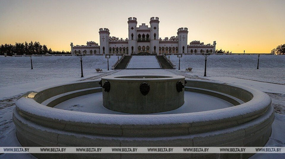     После реконструкции открыт Коссовский дворец. Фото: belta.by