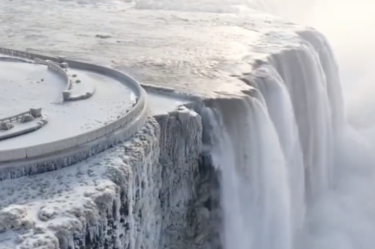 Красноярск Frozen Waterfall