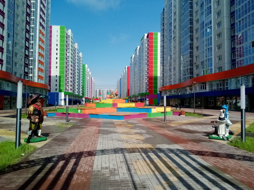 Такие вот строят микрорайоны в тюмени.