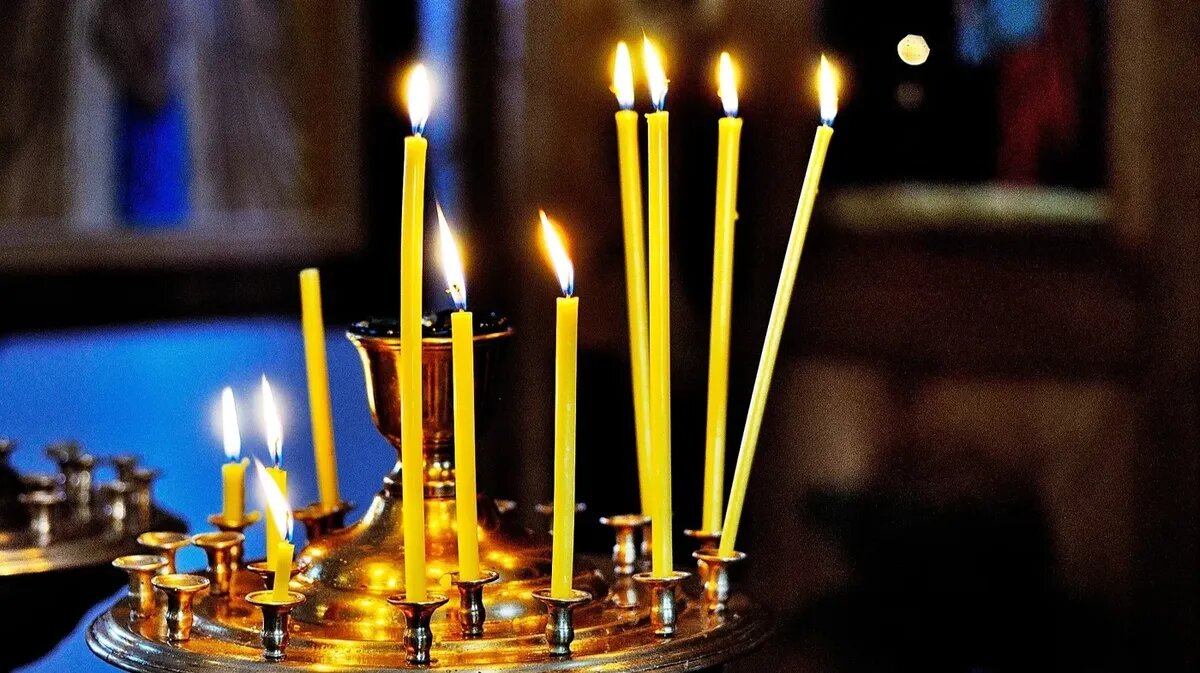 В каждый большой православный праздник важно молиться. Фото: pxhere.com