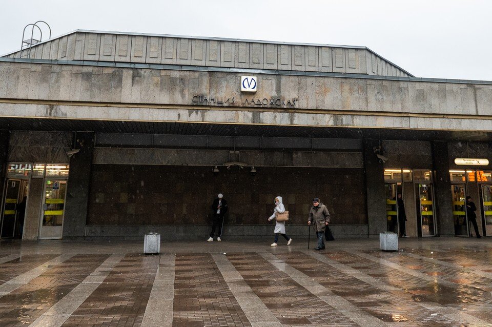     Стали известны новые сроки капремонта "Ладожской". Юлия ПЫХАЛОВА