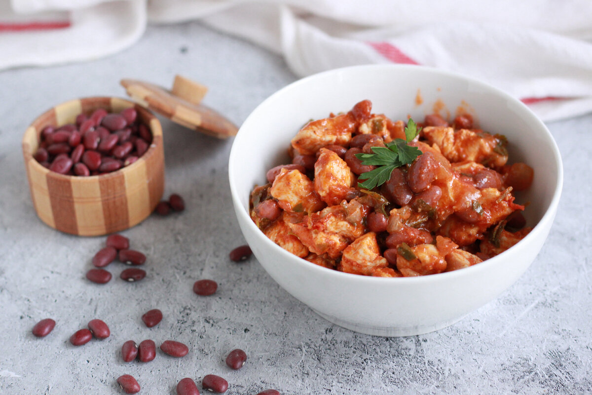 Просто смешиваю курицу с фасолью и получаю отличный ужин | Вкусно с Ириной  | Простые рецепты | Дзен